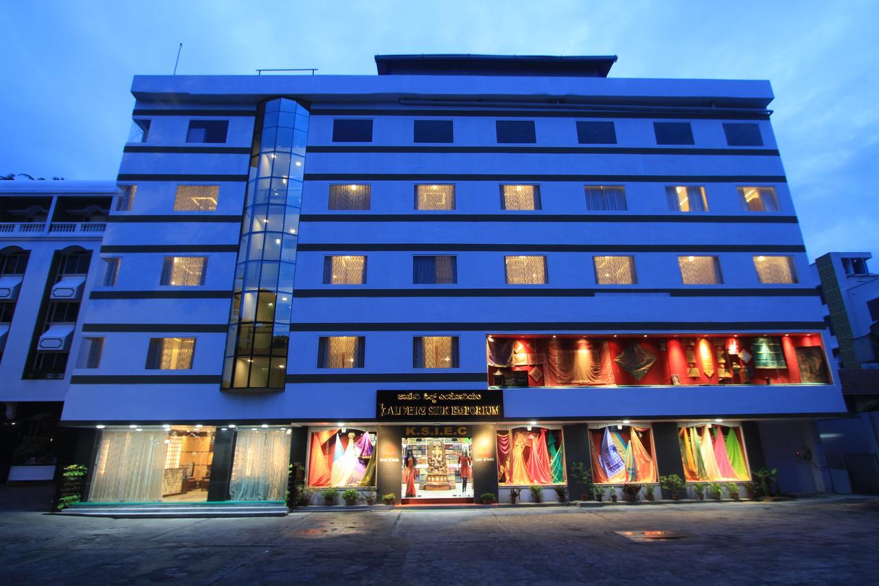 Sandesh Pride Mysore Εξωτερικό φωτογραφία