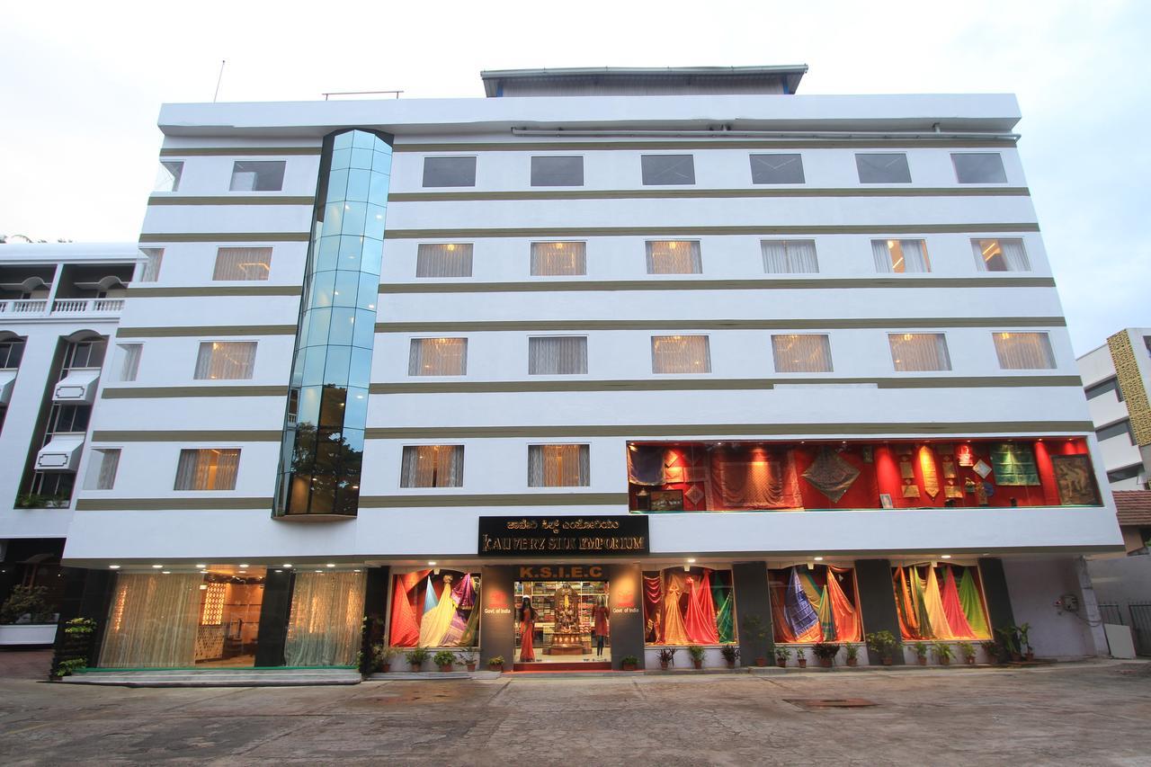 Sandesh Pride Mysore Εξωτερικό φωτογραφία